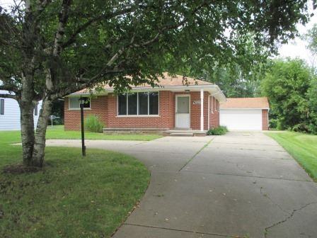 6119 Rochester Rd - Photo 2 of 21
