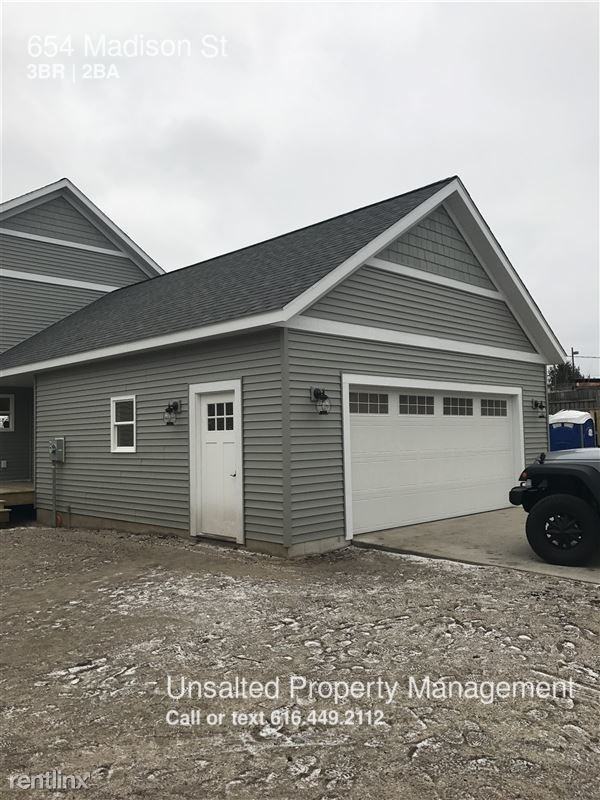 600-698 Madison St - Photo 2 of 13