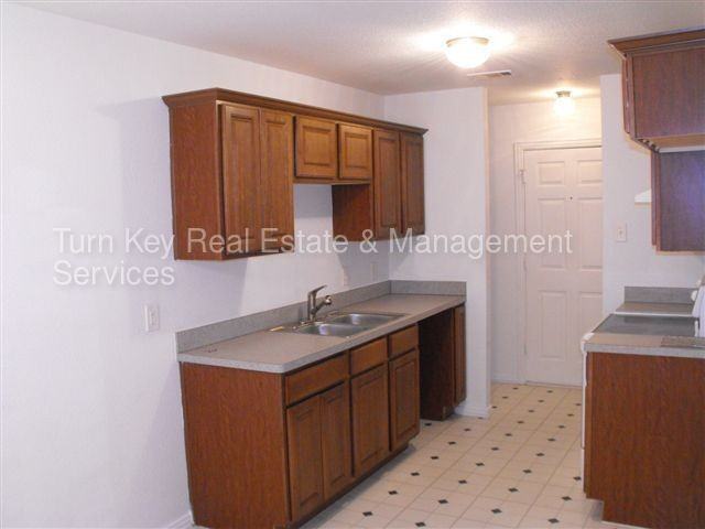 610 Upton Ave - Photo 2 of 9