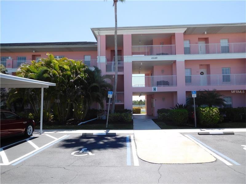 2120 Heron Lake Dr #204