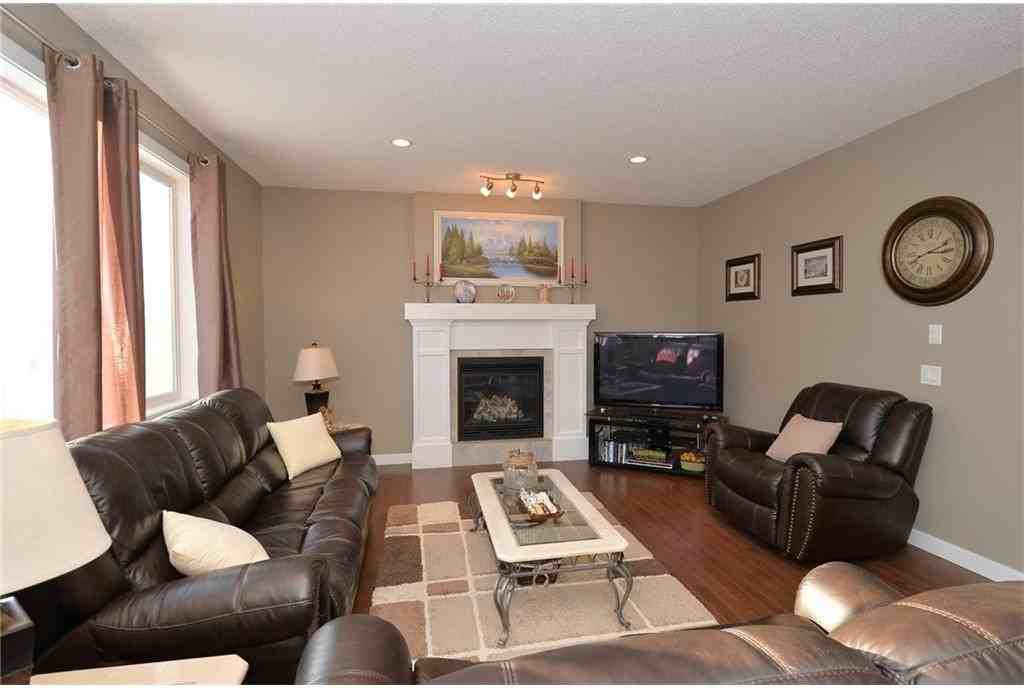 122-12 Evansview Manor - Photo 3 of 46