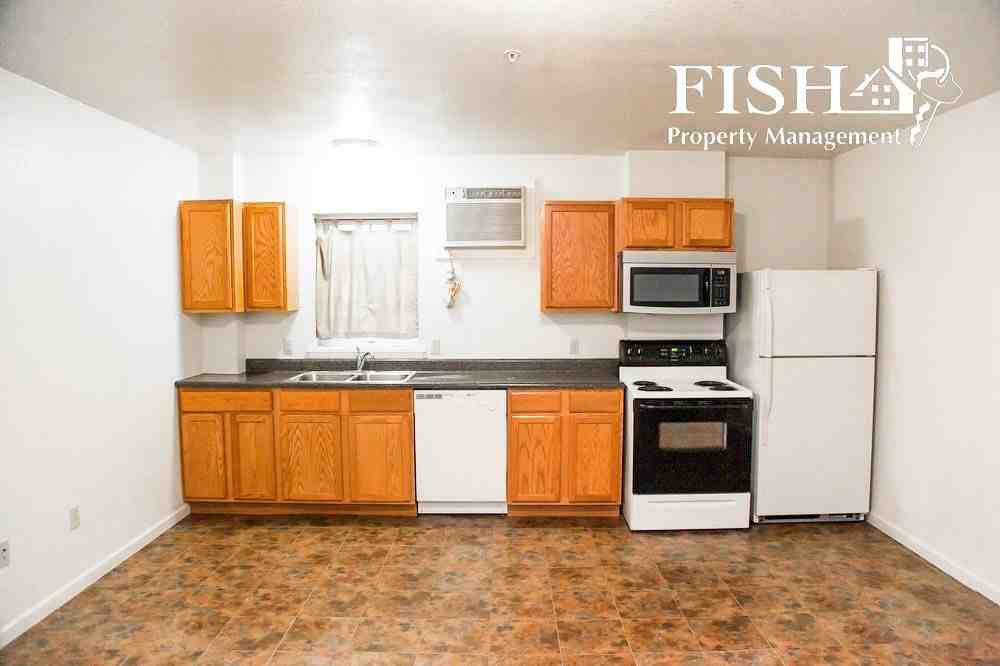 298-106 Front St - Photo 2 of 9