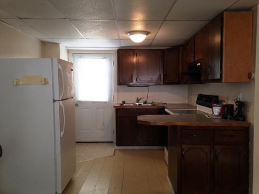 232 Kennedy Ave - Photo 2 of 7