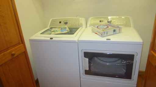 1932 Creek Hollow Way - Photo 2 of 28