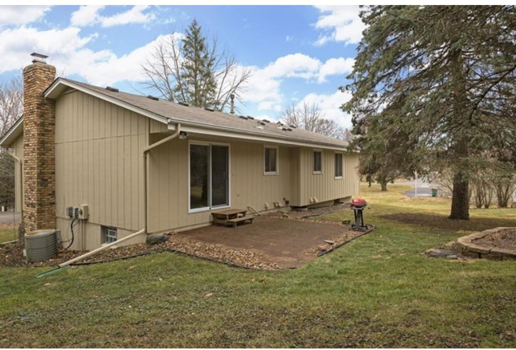 163 Upper Lea Ln - Photo 2 of 22