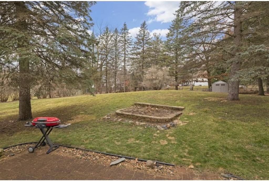 163 Upper Lea Ln - Photo 3 of 22