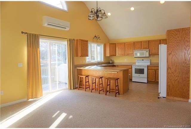 130 Main St #B - Photo 2 of 15