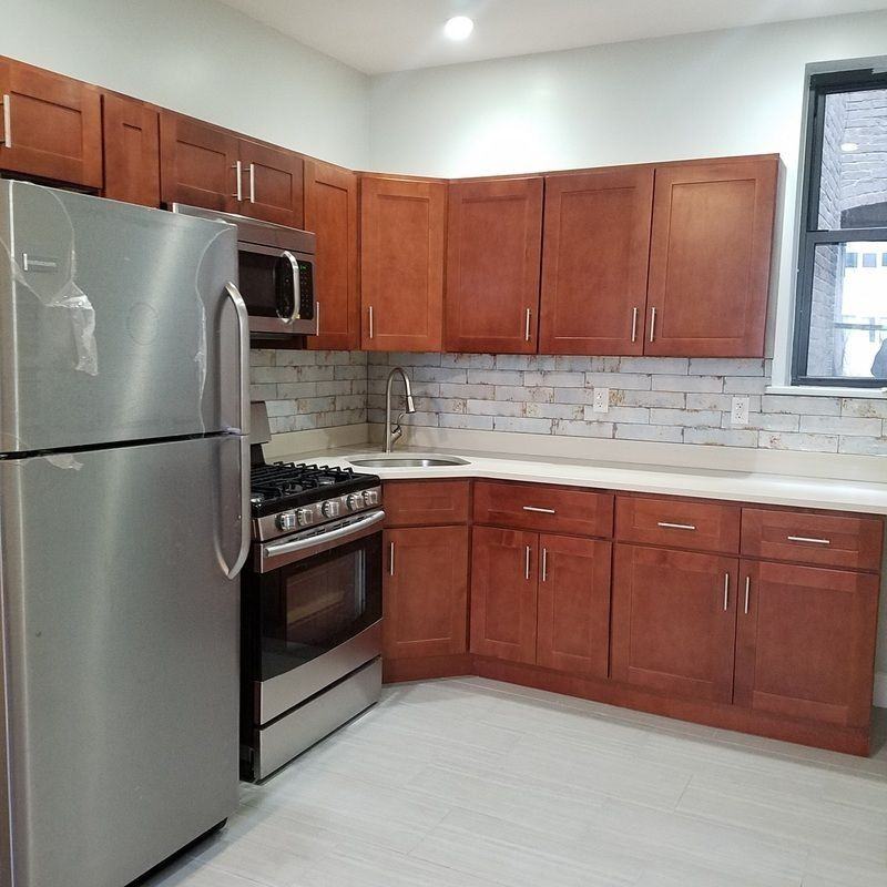 827 Saint Johns Place - Photo 2 of 8