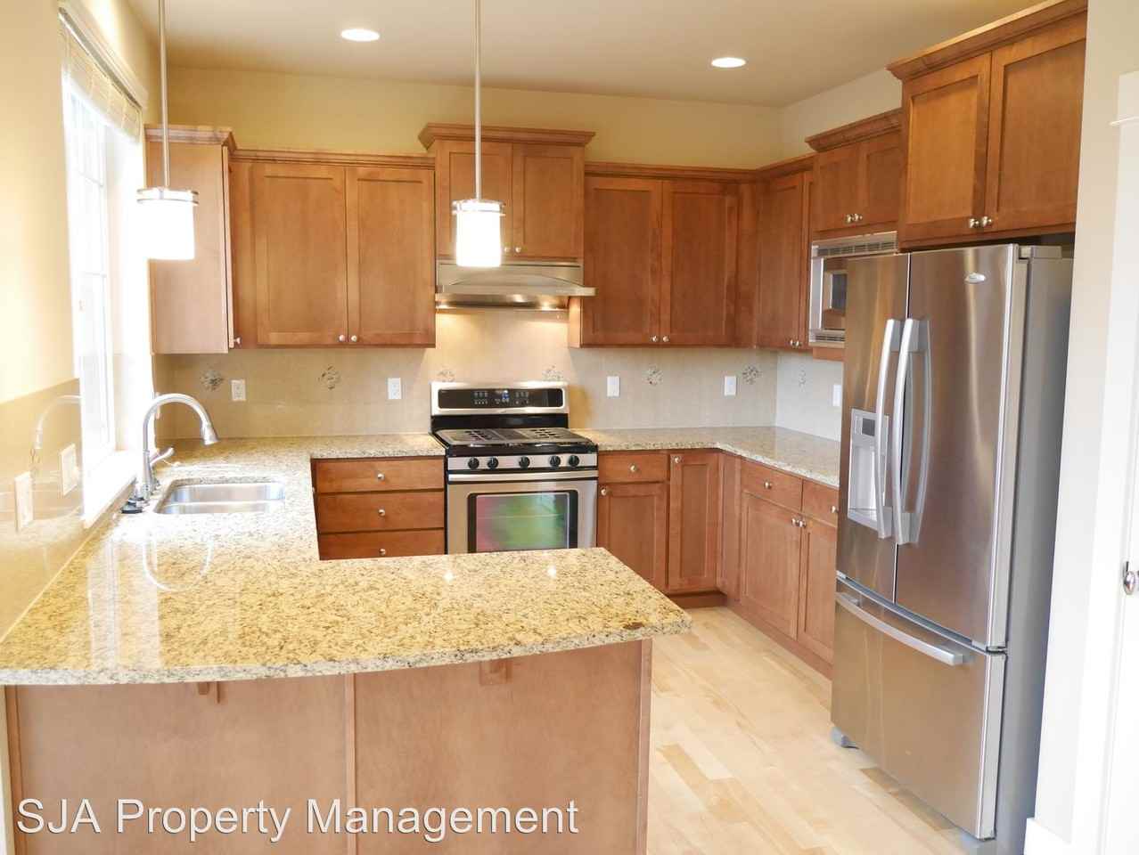 3608 231 Pl SE - Photo 3 of 18