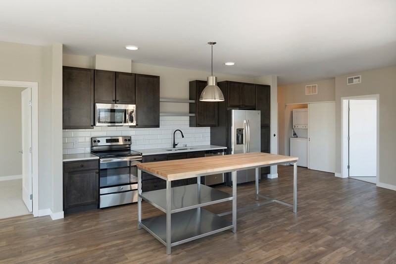 55401 Hennepin Ave S #2-103 - Photo 3 of 6