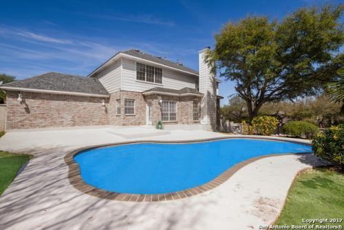 8842 Goodwick Heights - Photo 2 of 10