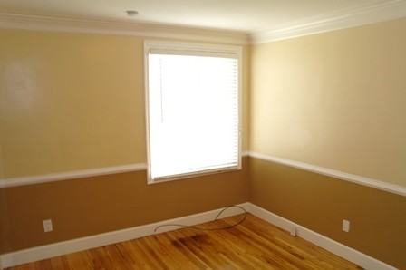 455 Sawyer St - Photo 2 of 10