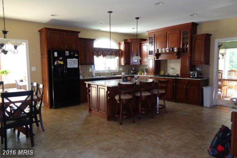 23010 Brixton Ct - Photo 3 of 11