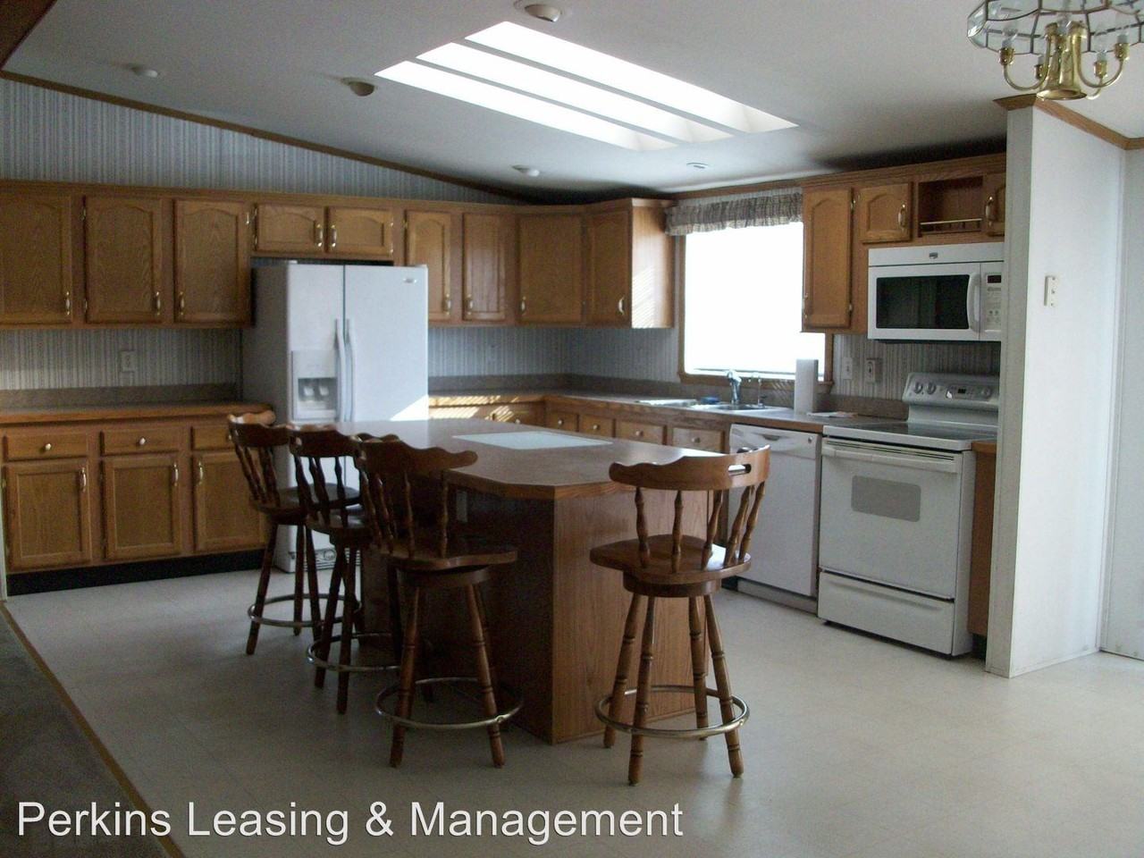 315 Fairfield St - Photo 2 of 10