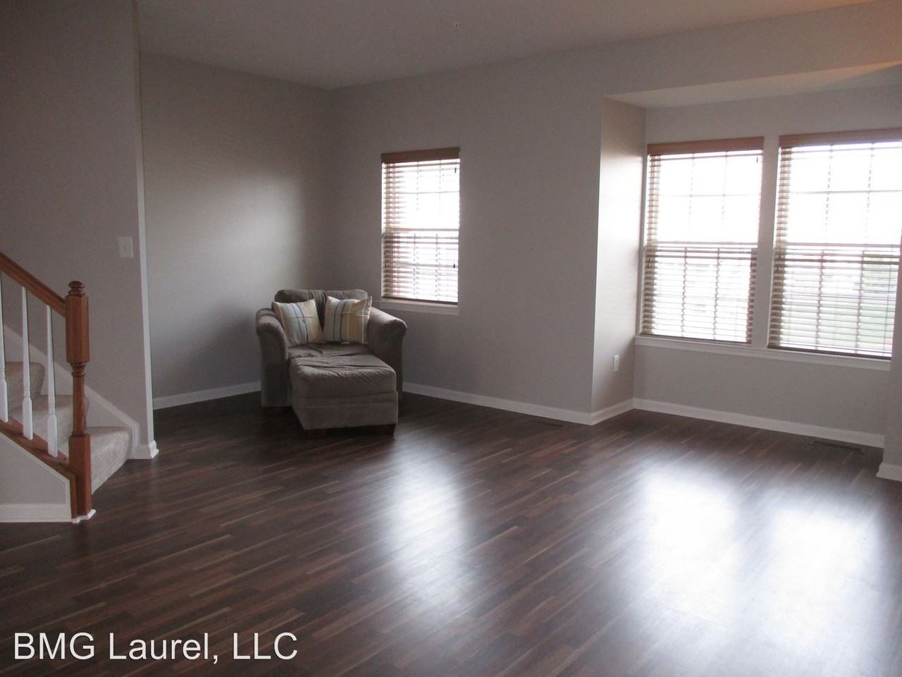 7254 Mockingbird Cir - Photo 3 of 24