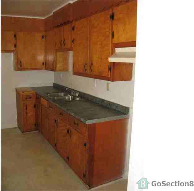 2604 Murrwood Ct - Photo 3 of 13