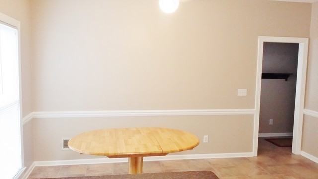 215 Montego Trail - Photo 3 of 12