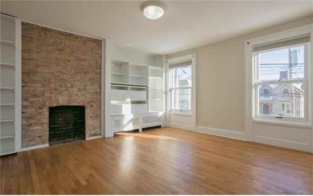 41 Main St - Photo 2 of 22