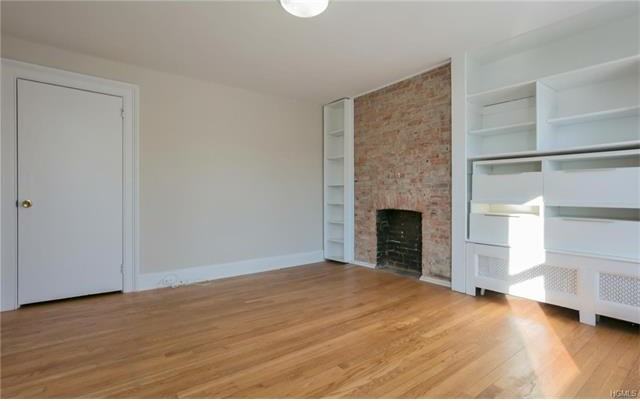 41 Main St - Photo 3 of 22