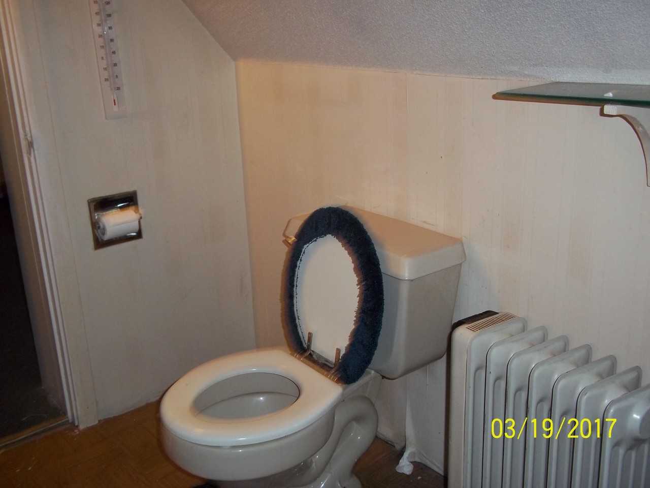 101-149 E 14th St - Photo 3 of 11