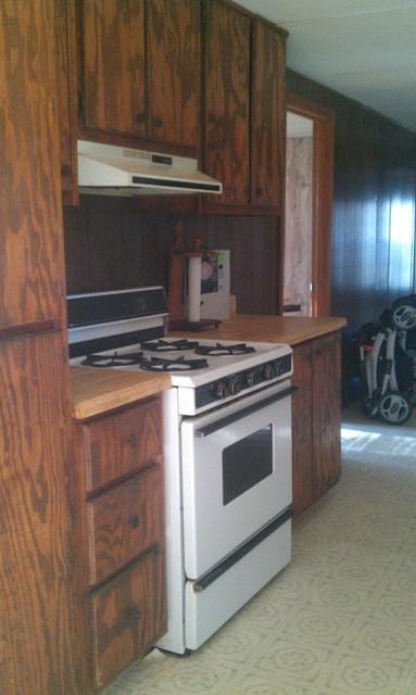 880 Siloam Church Rd - Photo 3 of 9