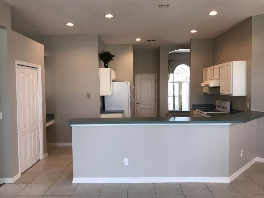 13744 Crystal River Dr - Photo 3 of 14