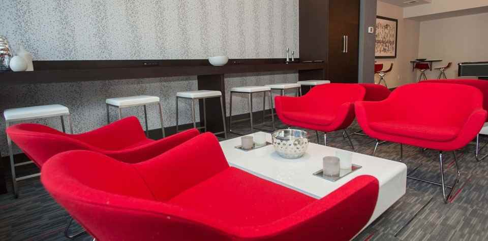 568 Union - Photo 2 of 9