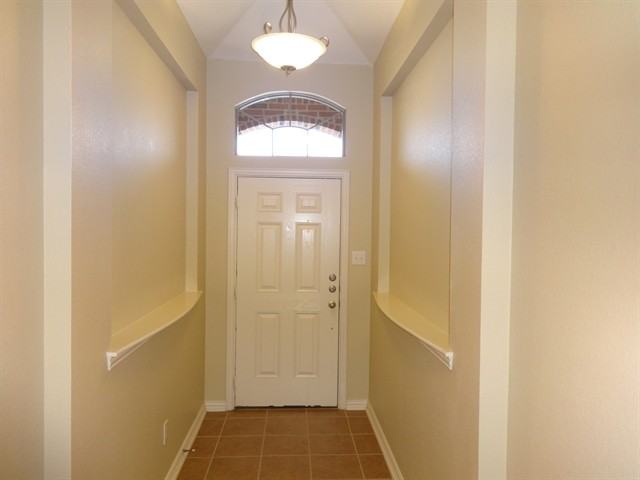 1200 Castlegar Ln - Photo 2 of 11