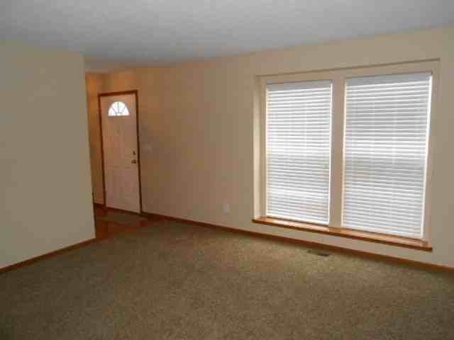 8834 Lobelia Ct - Photo 2 of 26