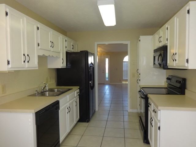 3505 Pinwheel Dr - Photo 3 of 12