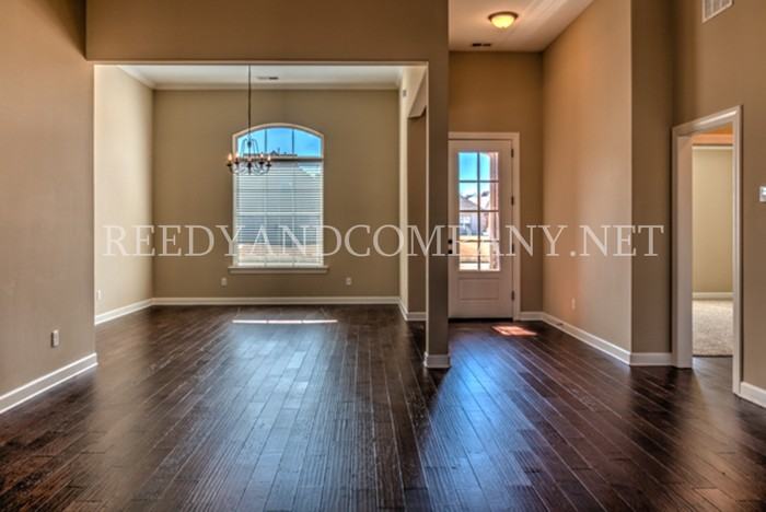 8878 Mt Hill Dr - Photo 2 of 26