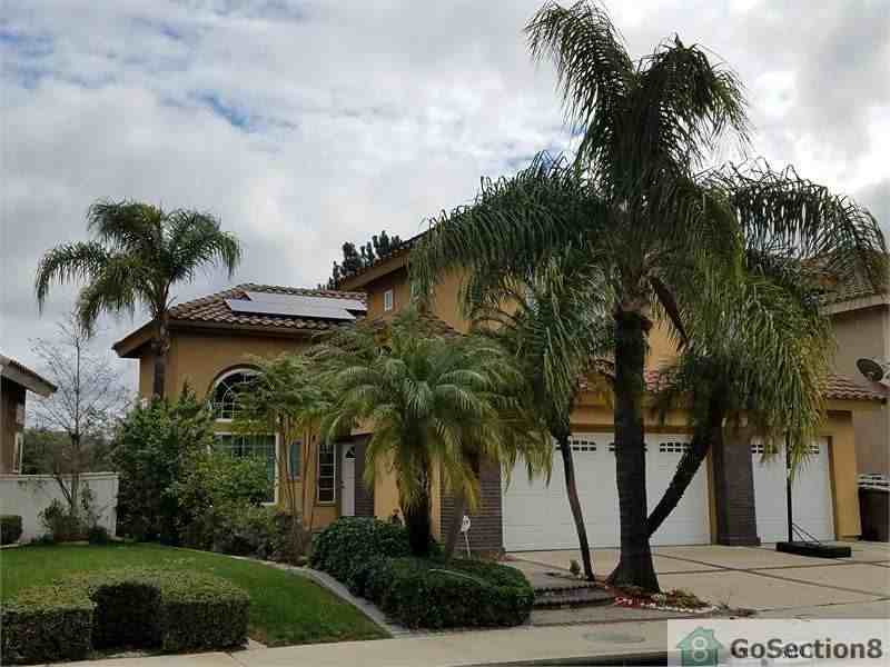 5620 Delacroix Way - Photo 3 of 16