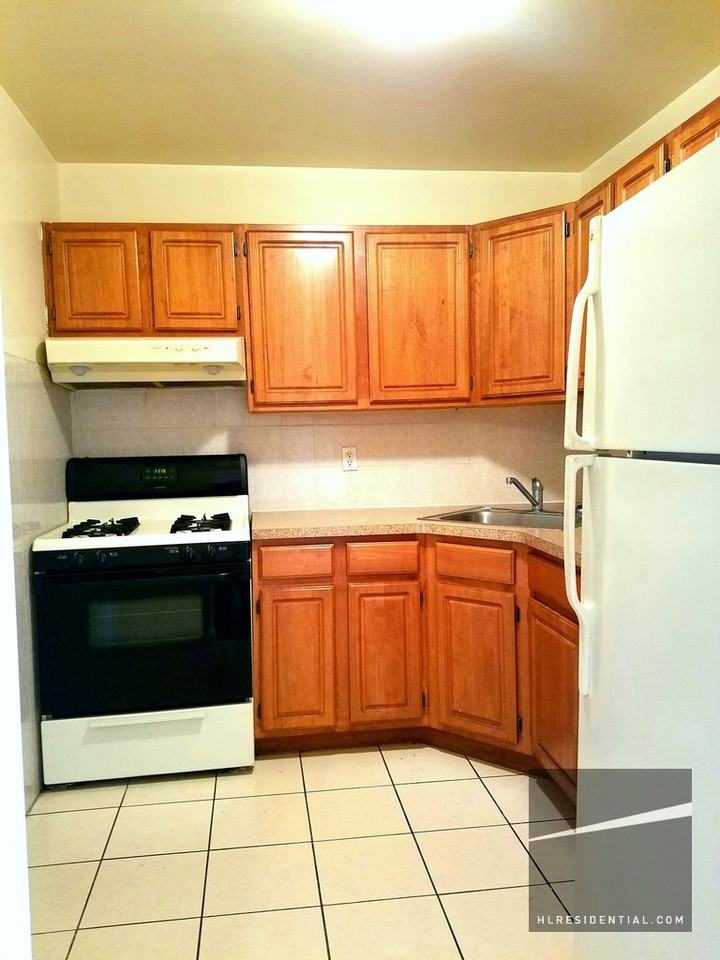 71-26 66th Rd 3 - Photo 2 of 9