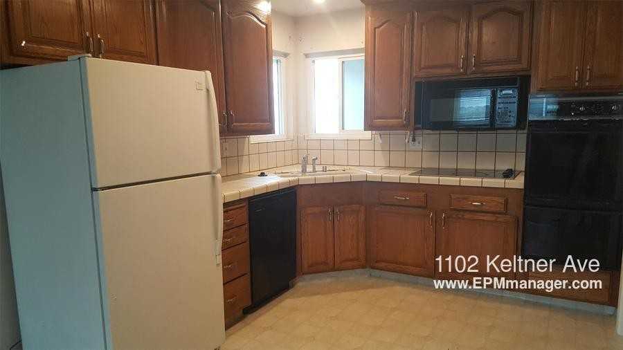 1102 Keltner Ave - Photo 3 of 11