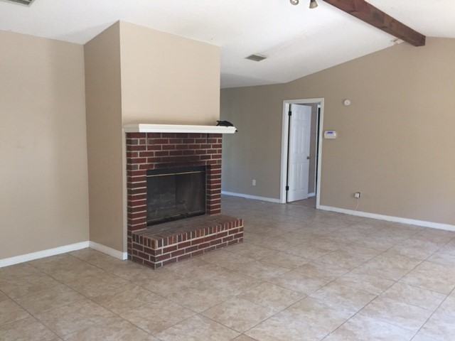 15610 Wrangler Rd - Photo 3 of 13