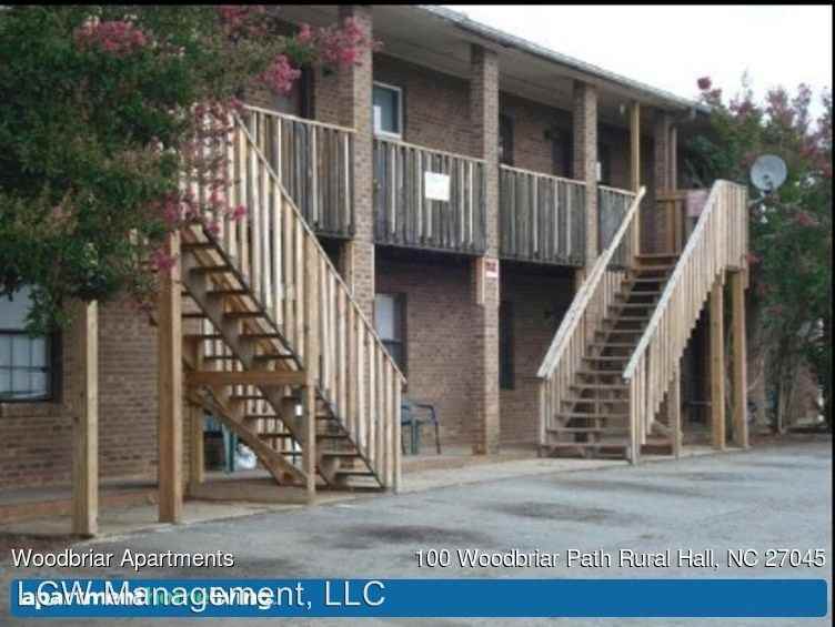 800 Woodbriar Path - Photo 2 of 7