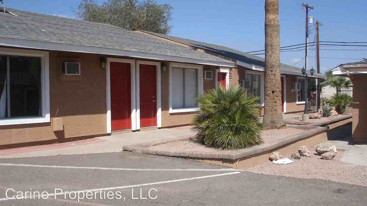 2103 W. Morten Ave. - Photo 2 of 37