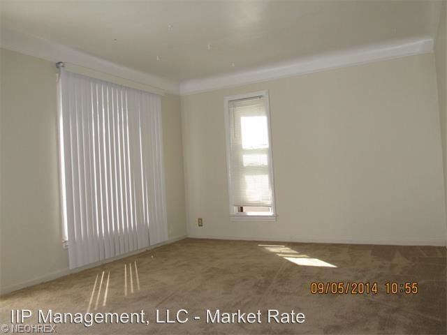 4384 Ingleside Rd - Photo 2 of 9