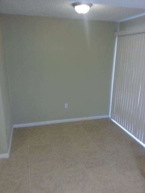 181 Diesel - Photo 3 of 20