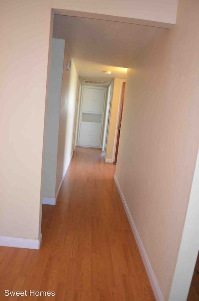 270 Fairbanks Ave - Photo 2 of 13