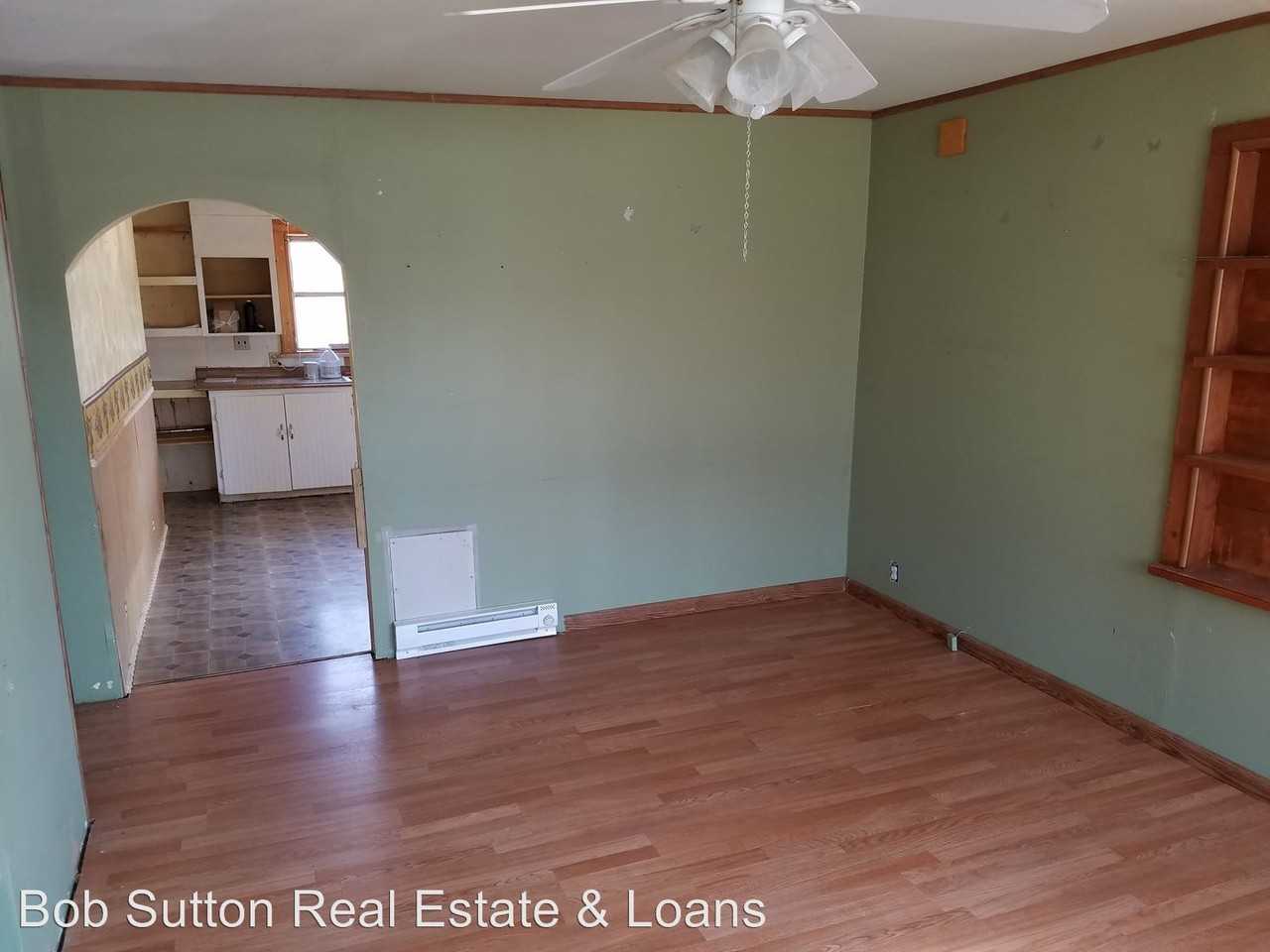 905 Kendall Dr - Photo 2 of 5