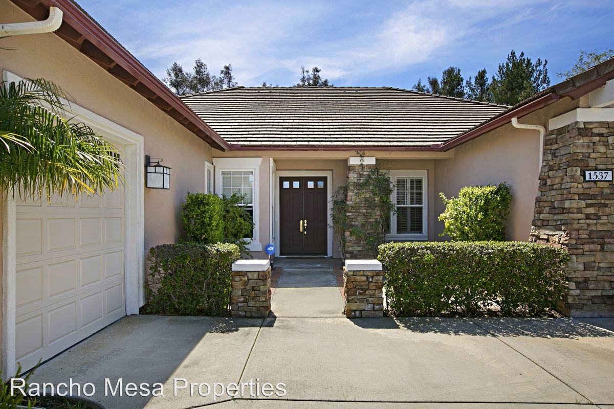 1537 Hillstone Ave - Photo 3 of 29