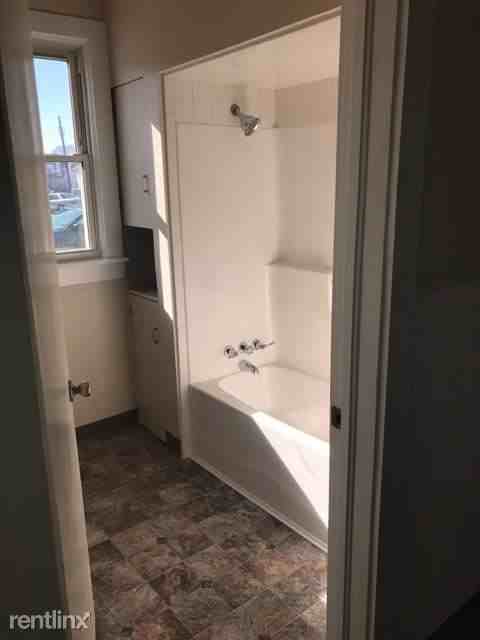 25 E 1st St - Photo 2 of 7