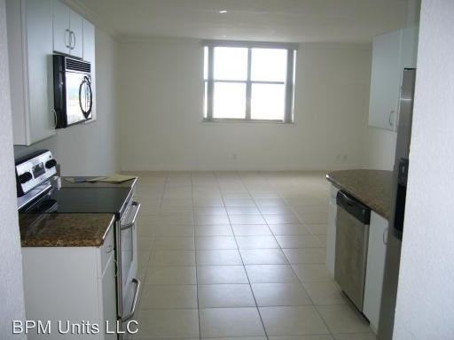 401 69th Street - Photo 3 of 18