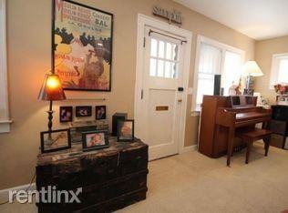 2726 Dibblee Ave - Photo 2 of 11