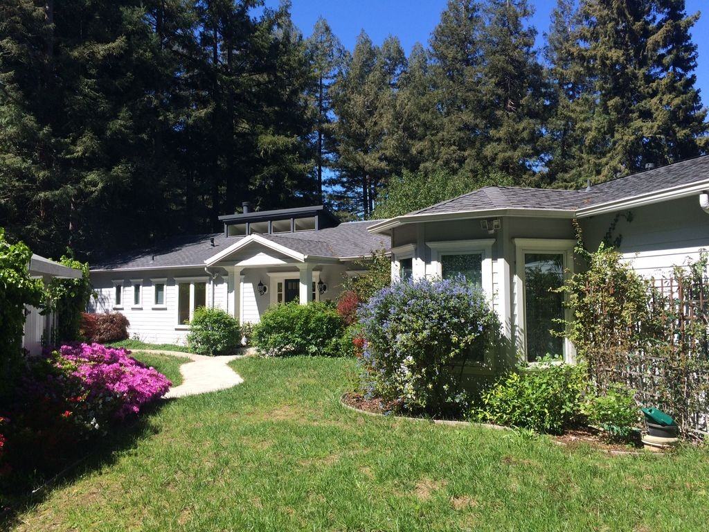 309 Crown Road - Photo 2 of 55
