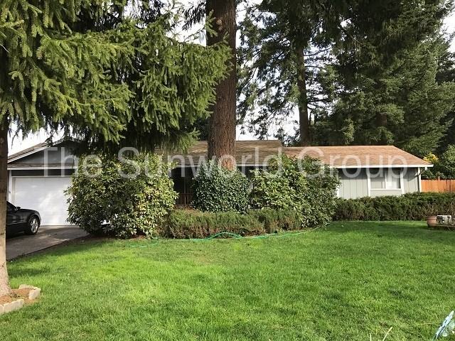 2503 NE 151st Ave - Photo 2 of 10