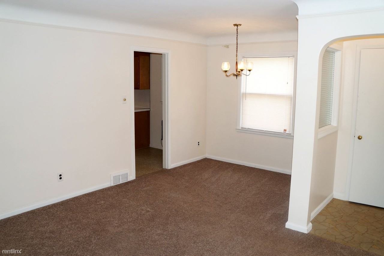 10053 Virgil - Photo 2 of 15