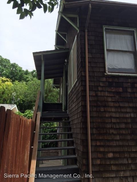 2 Oak St - Photo 2 of 2