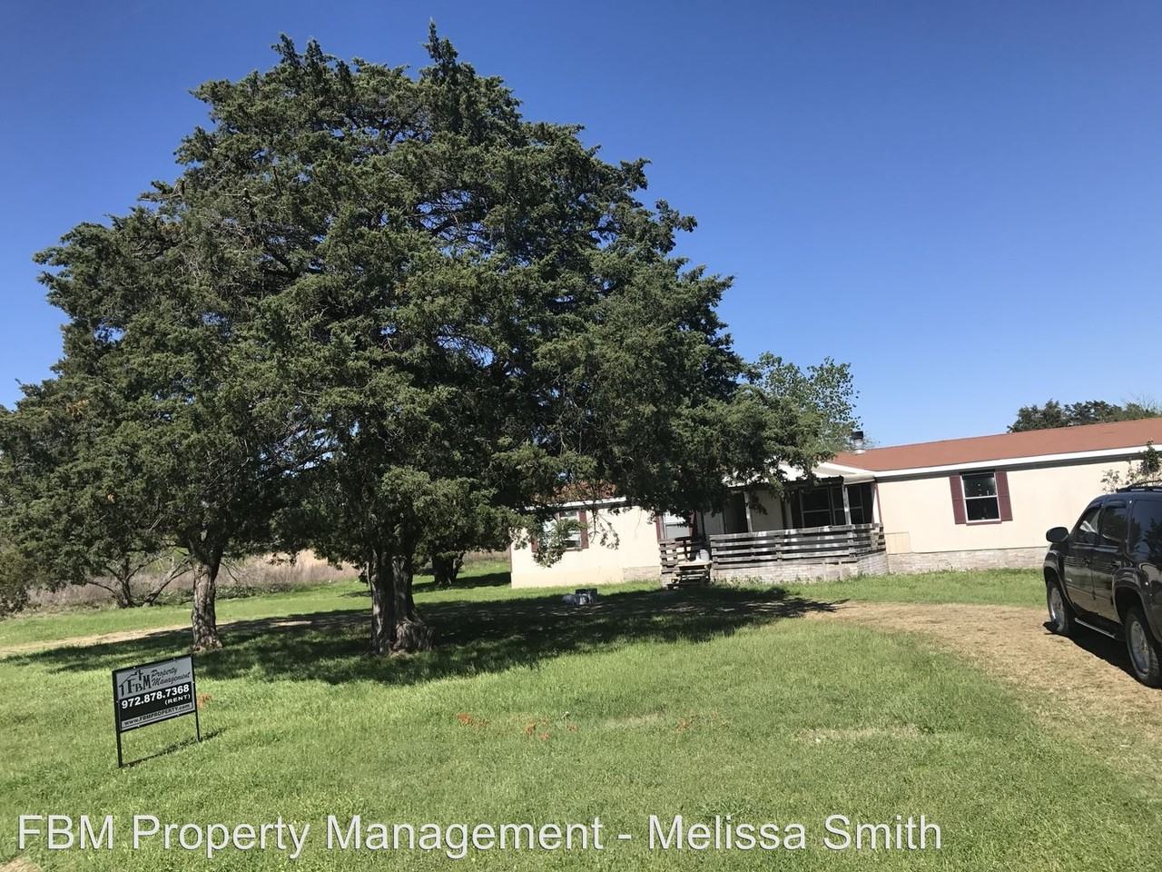 135 County Rd 3144 - Photo 2 of 12